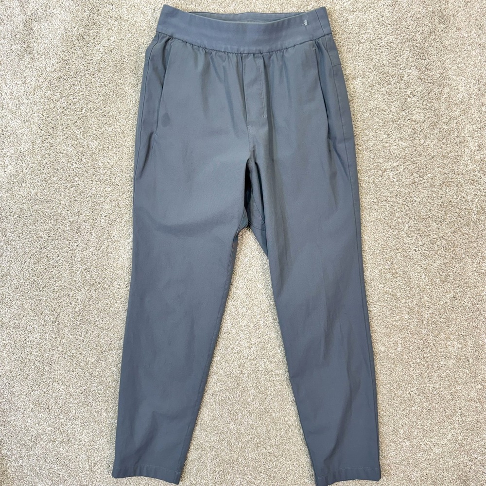 Lululemon ABC Jogger Men Small Gray Tapered Stretch Commuter Pant